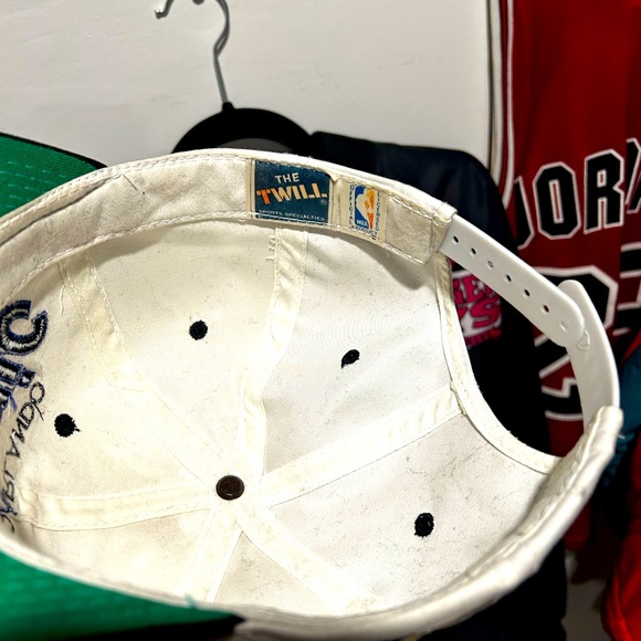 Sports specialties magic hat - Picture 4 of 5